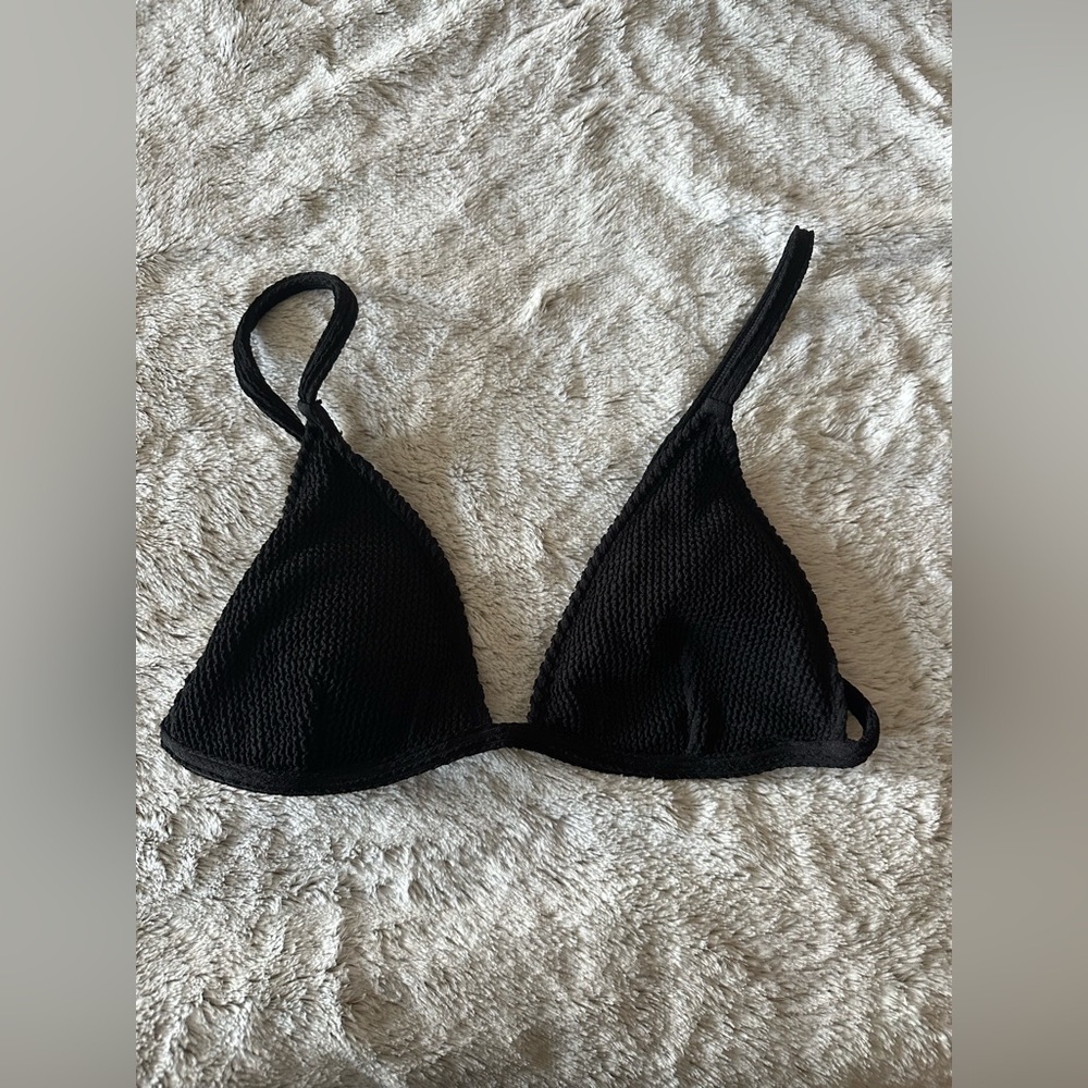 Good American Always Fits Triangle Bikini Top